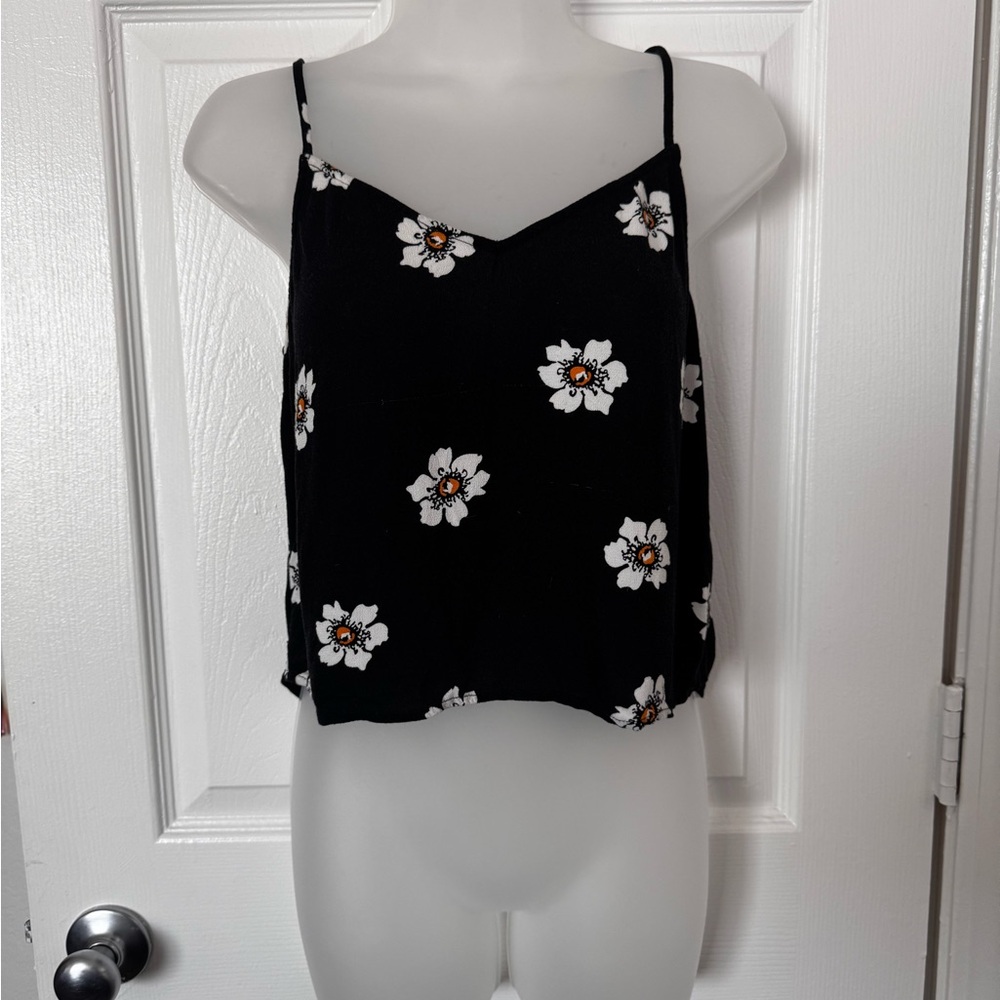 Kendall & Kylie Black and White Crop Camisole